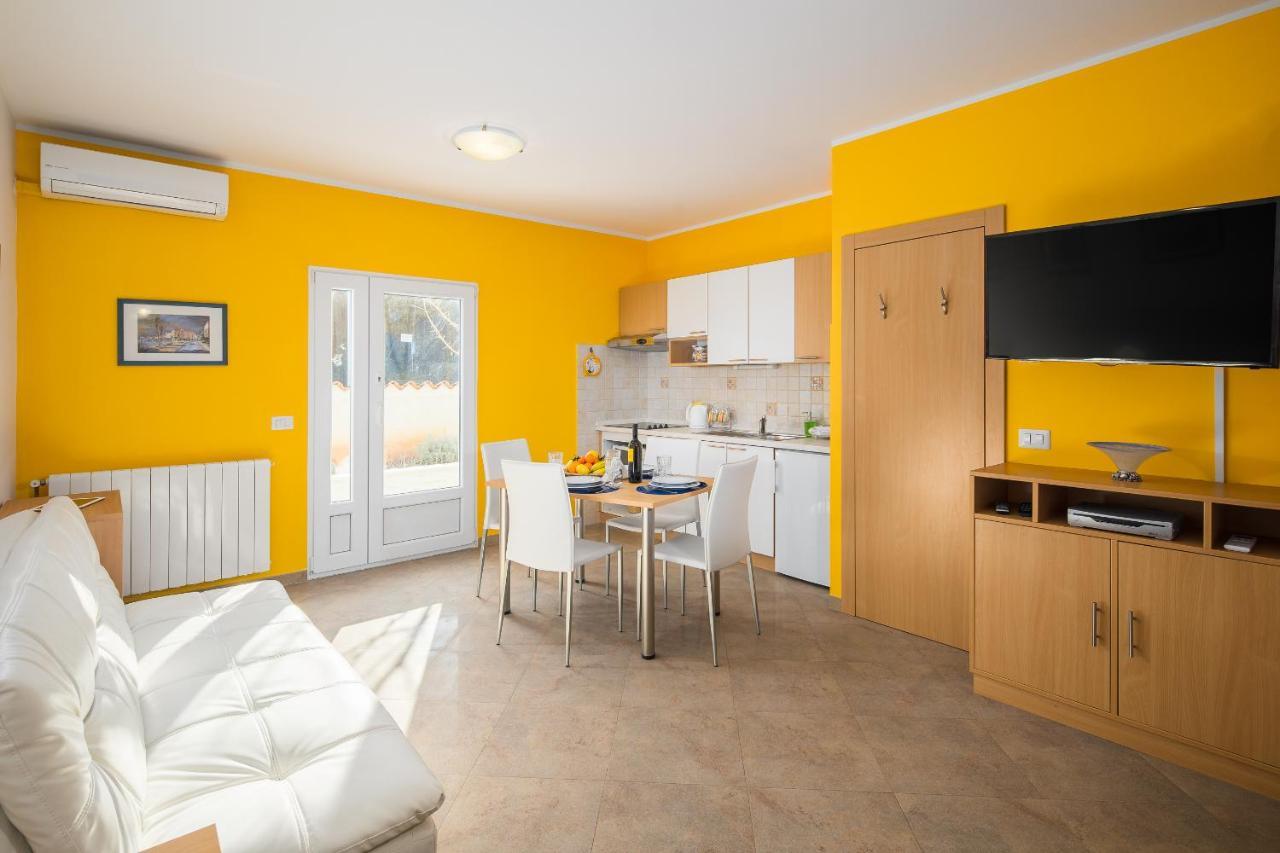 Apartment Gloria Premium Porec Exterior photo