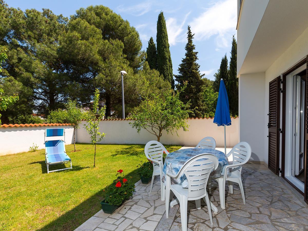 Apartment Gloria Premium Porec Exterior photo