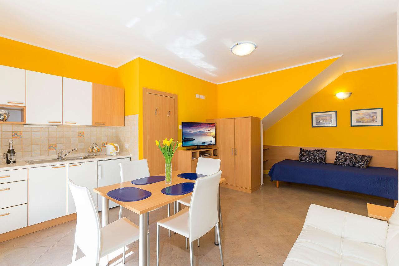 Apartment Gloria Premium Porec Exterior photo
